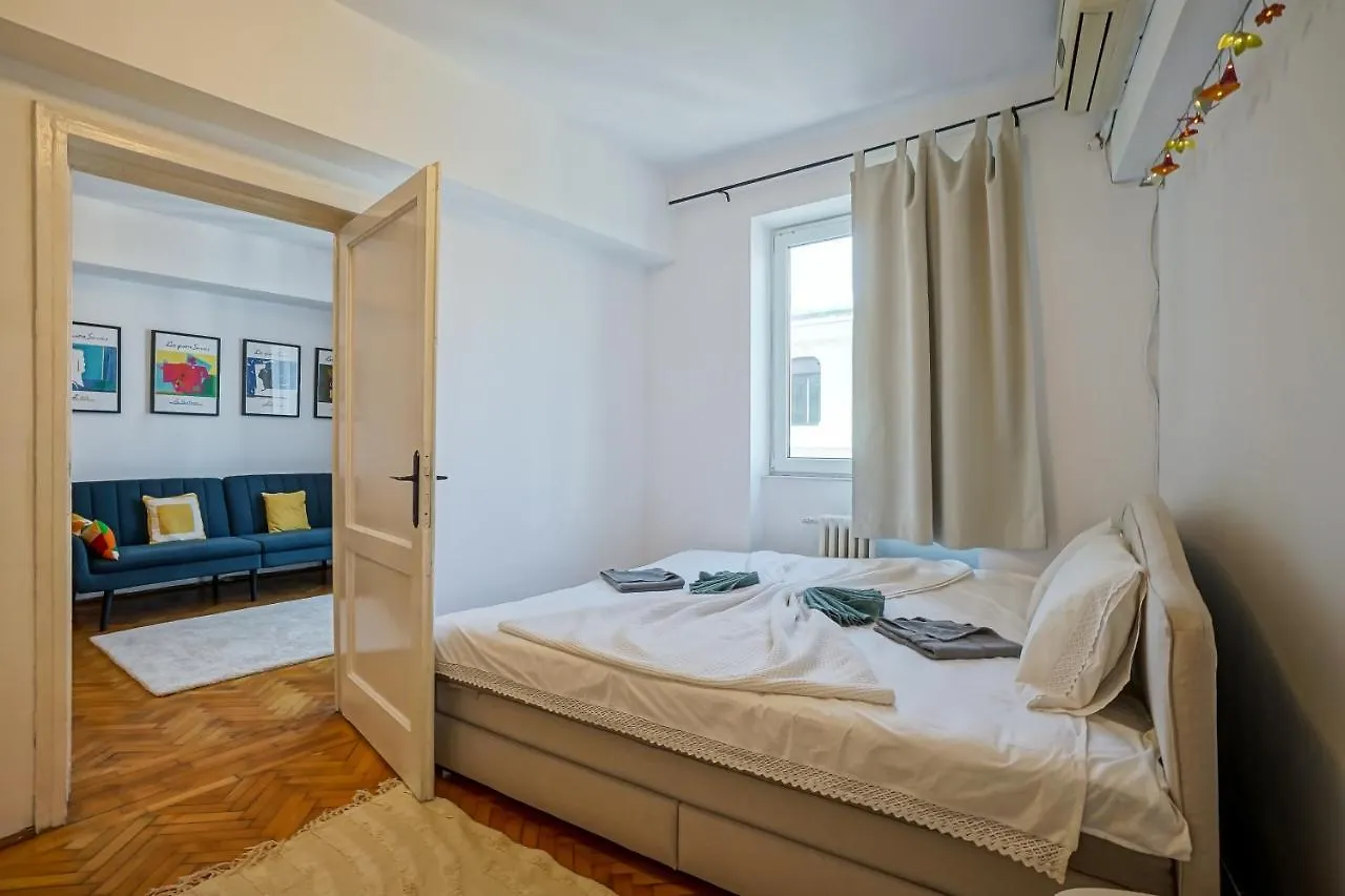アパート ブカレストApartament Universitate - Centrul Vechiアパートメント